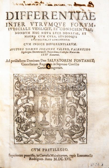 -DIFERENTIAE-
BIBLIOTECA COL LEGI ADVOCATS