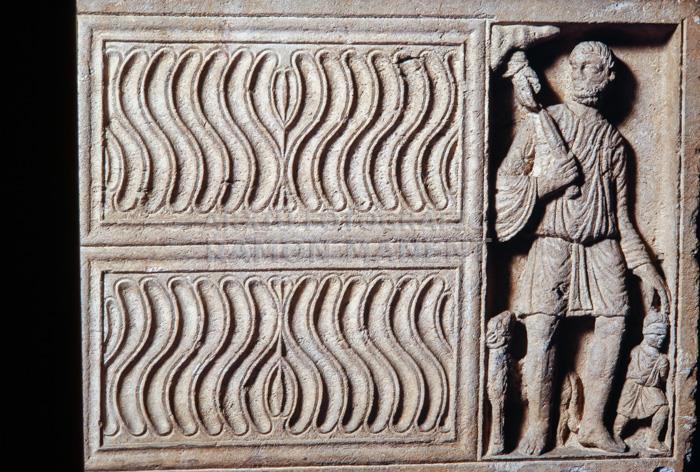 SARCOFEG DE LEOCADI 
M N A T