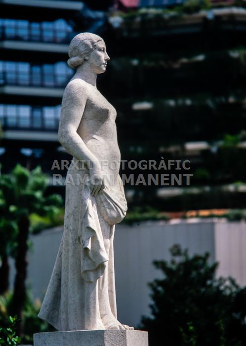 MONUMENT:MARTI JULIA J DUNYAC