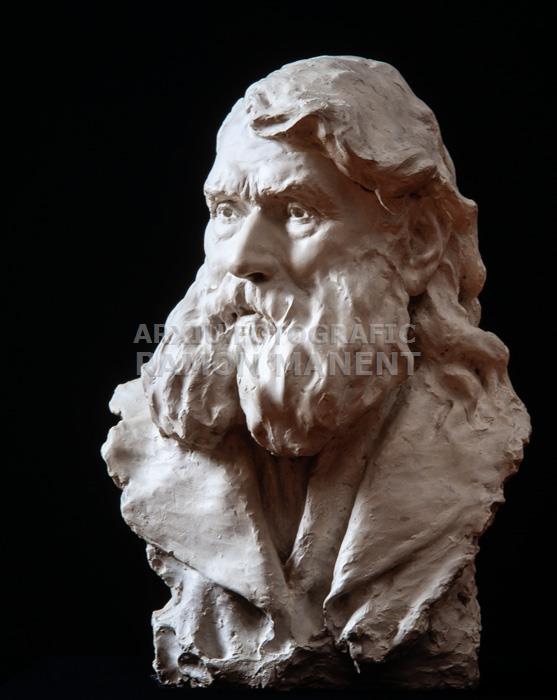 BUST MASCULI OBRA DE R GUINO 
M H C G