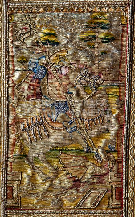 CASULLA GENERALITAT S XVI PROC CAPELLA DE SANT JORDI 
MUSEU DE LA INDUMENTARIA
