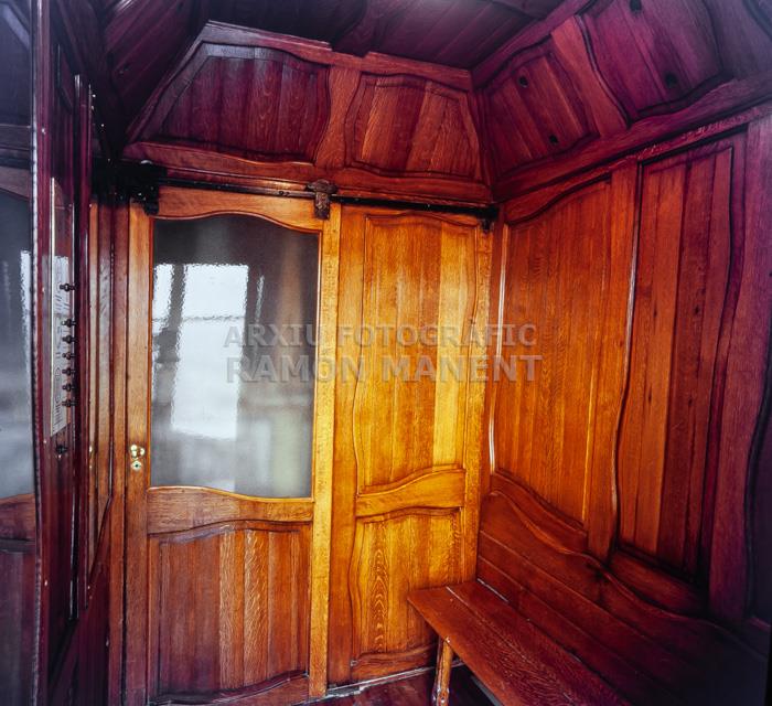 LA PEDRERA ASCENSOR