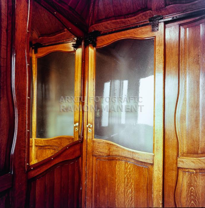 LA PEDRERA ASCENSOR