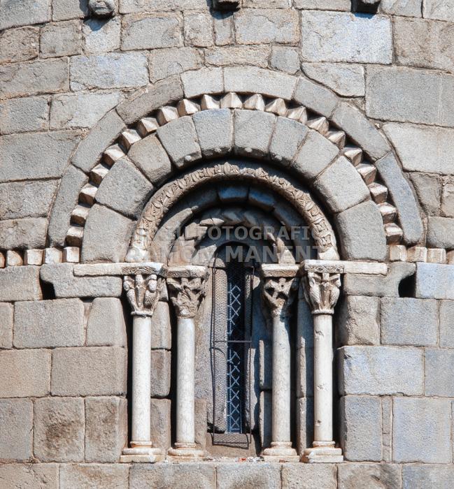 STA Mª CORNELLA DE CONFLENT ABSIS