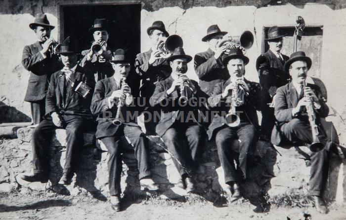 COBLA PRAL DE PERALADA 1920 
MUSEU ARTS I TRADICIONS POPULARS