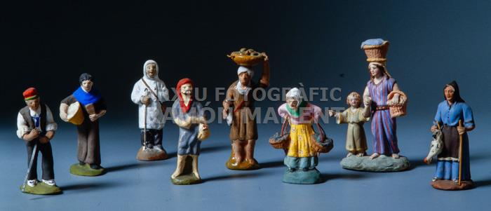 FIGURES PESSEBRE POP CATALA 
M A I T P