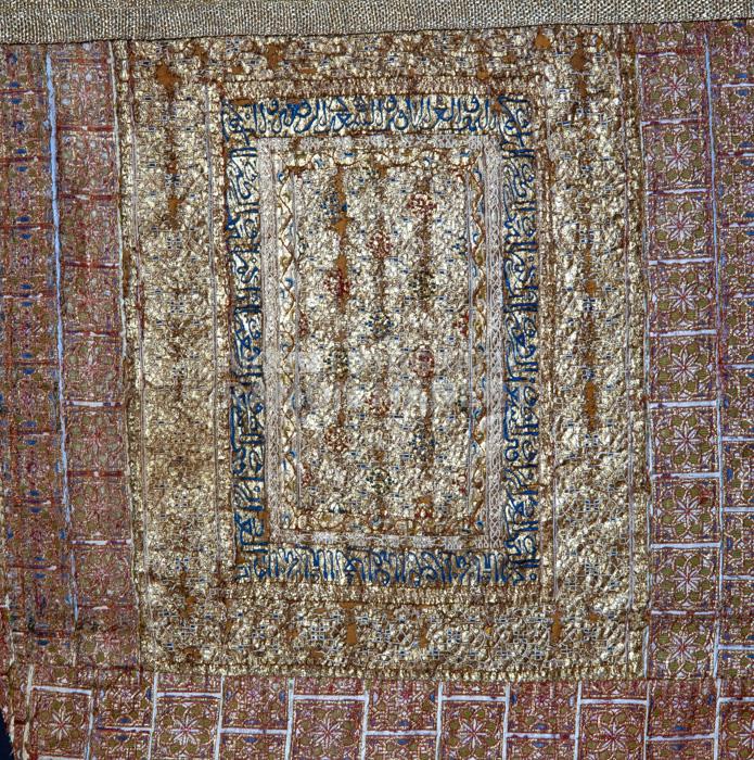 CAPA PLUVIAL ST VALERI XII DEL TERN DE SANT VALERI 
MUSEU INDUMENTARIA