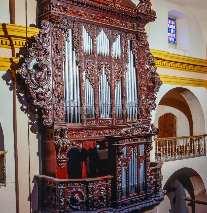 ORGUE ESGL DE TORREDEMBARRA DETALL