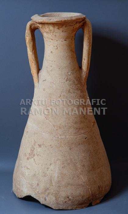 AMFORA DEL SUD HISPANIC PER CONTENIR SALAONS 
MUSEU DE MATARO