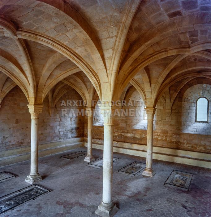 SANTES CREUS SALA CAPITULAR GOTIC