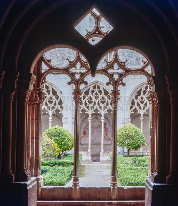 SANTES CREUS CLAUSTRE S XIV GOTIC