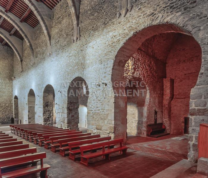 ST MIQUEL CUIXA INT ESGLESIA