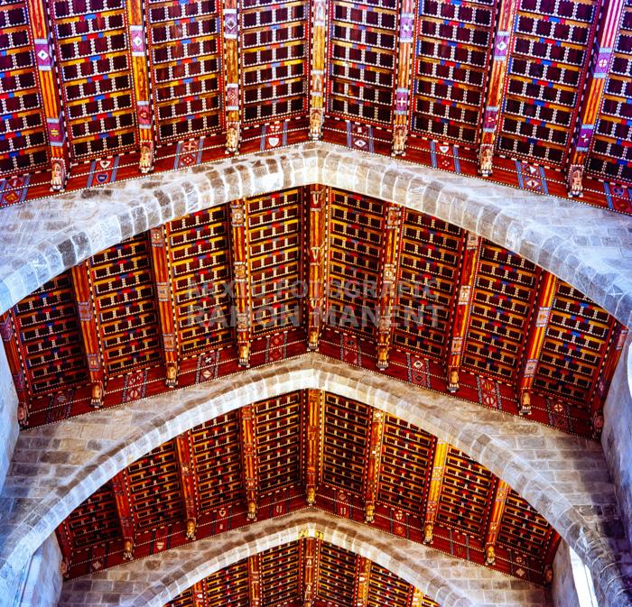 ESGL CONVENT CARME PERELADA SOSTRE PINTAT ENTEIXINAT TEGINAT