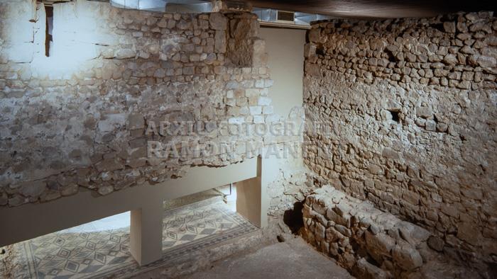 EDIFICI VISIGOTIC BCN S VI VII PALAU EPISCOPAL EXTERIOR