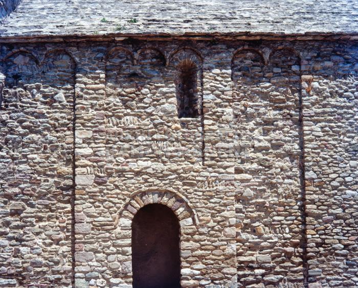 ESGLESIA DEL CASTELL DE TONA