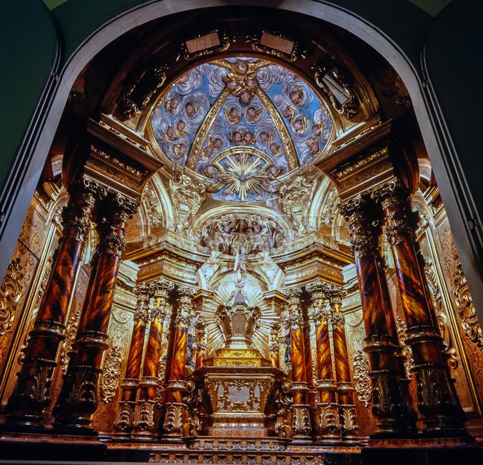 MONUMENTC MORATO VIC S XVII CONVENT DE SANTA TERESA