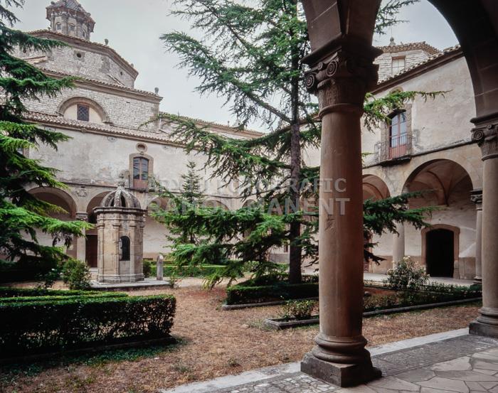 CONVENT I SANTUARI DE SANT RAMON DEL PORTELL CLAUSTRE