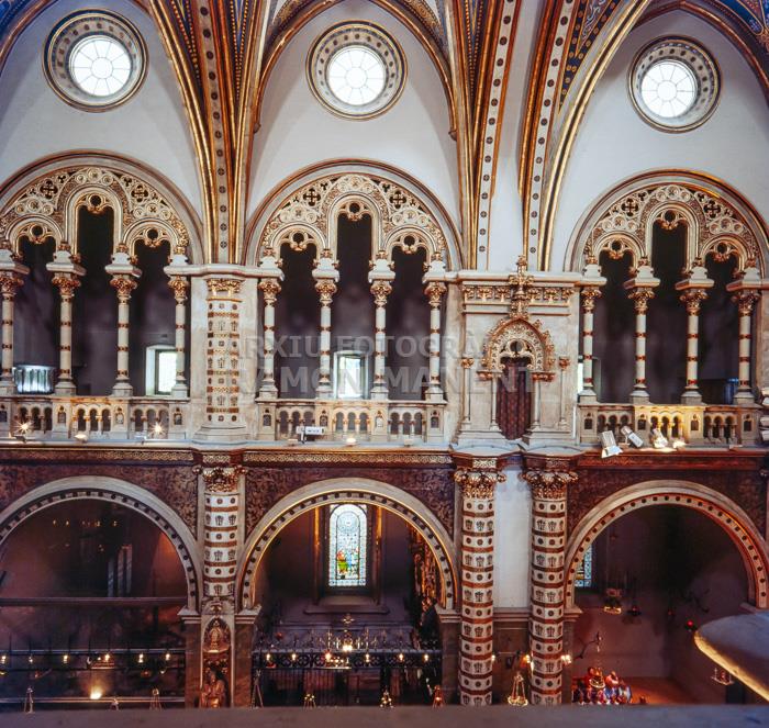 MONESTIR MONTSERRAT ESGLESIA