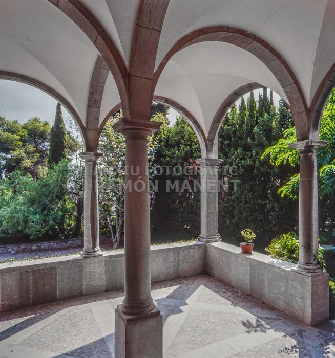 ESGLESIA DE SANTA MARIA REINA BARCELONA