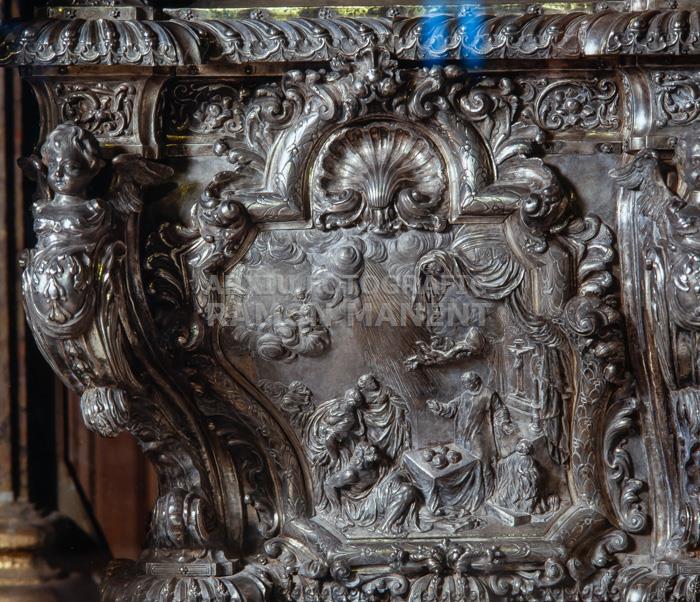 URNA ST BERNAT CALBO S XVIII 
CATEDRAL