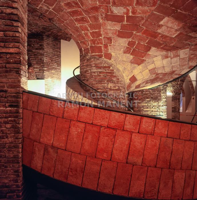 PALAU GÜELL 1888 CAVALLERISSES