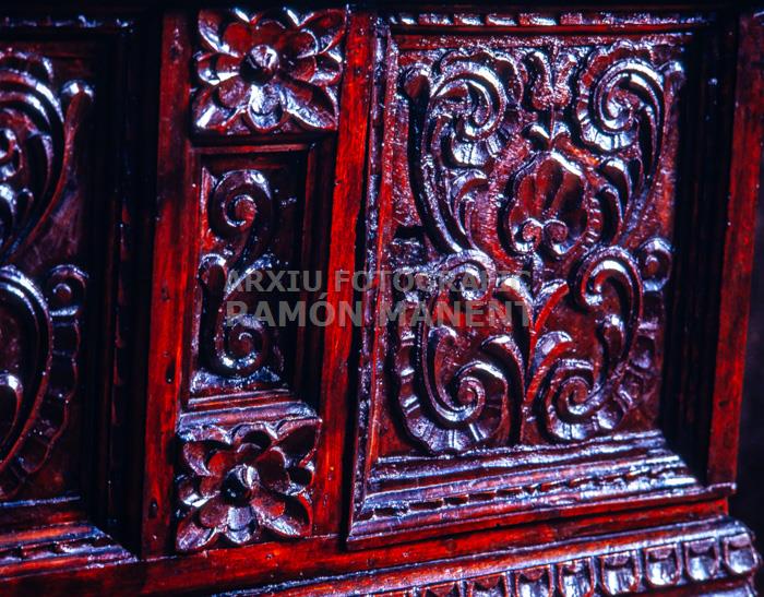 CAIXA S XVII PALAU GËLL