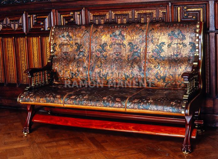 SOFA GUADAMASIL PALAU GUELL