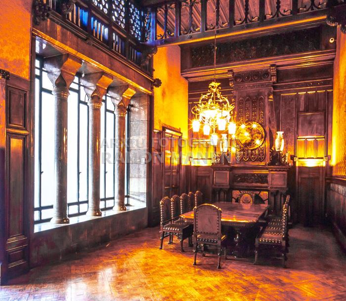 PALAU GÜELL MENJADOR MODERNISME