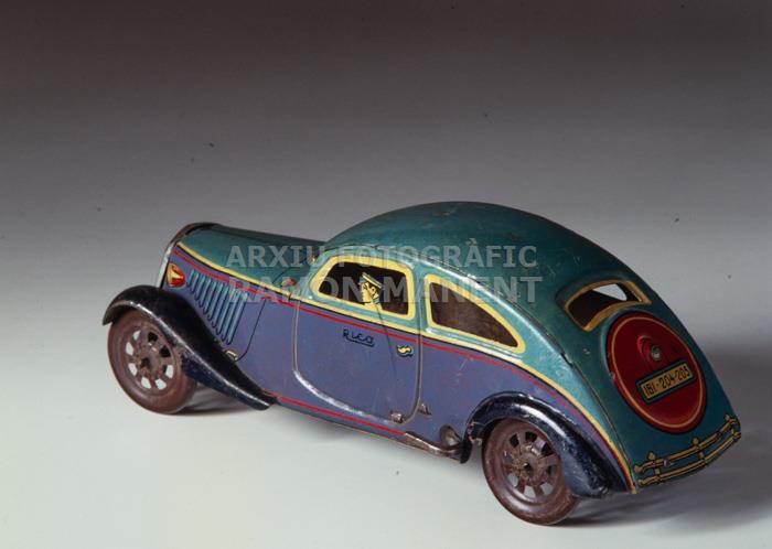 COTXE JOGUINA MUSEU DE JOGUET