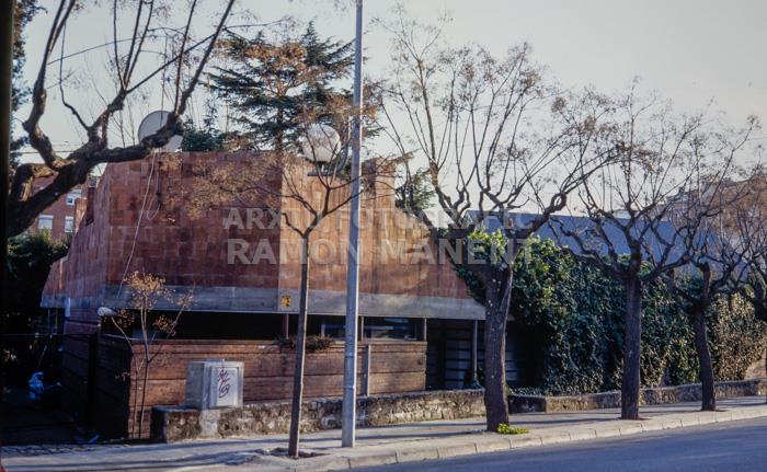 CASA PENINA CARDEDEU