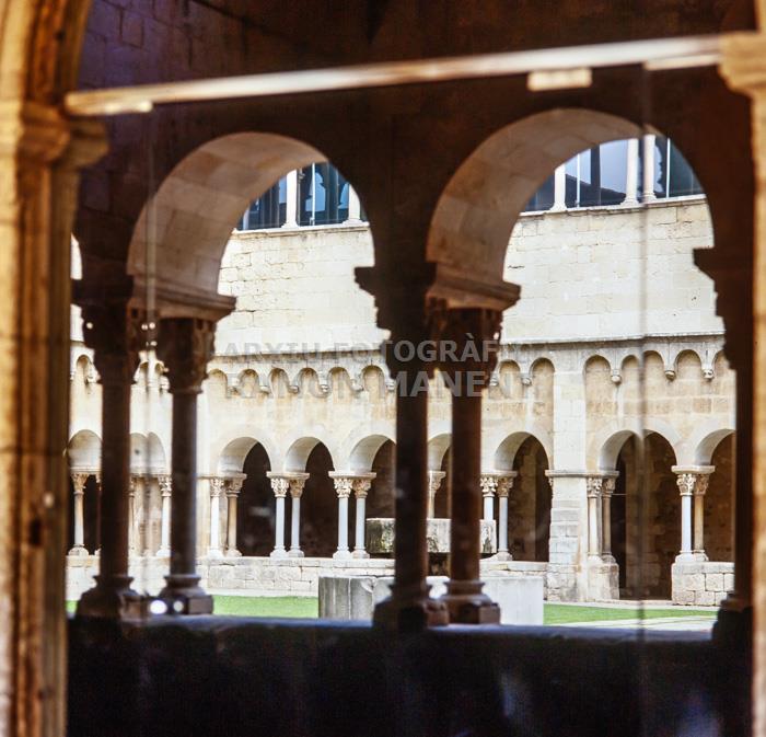 MONESTIR ST CUGAT DEL VALLES 
CLAUSTRE