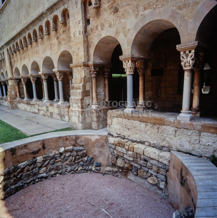 MONESTIR ST CUGAT DEL VALLES 
CLAUSTRE