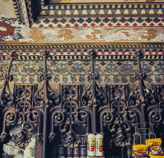 LA CONFIANÇA BOTIGA MATARO 
ANY 2000