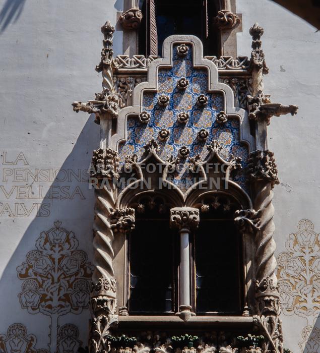 CASA MACAYA BARCELONA MODERNISME