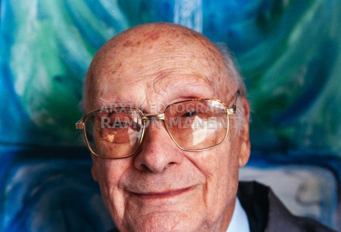 MANEL CAPDEVILA AL SEU ESTUDI