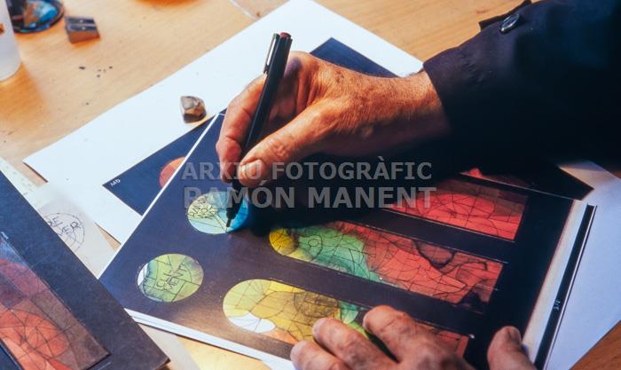 JOAN VILA GRAU AL SEU ESTUDI