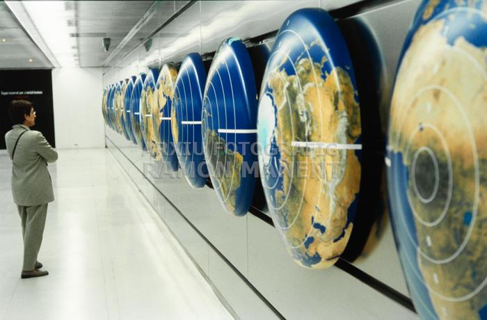 OBRA DE BENET ROSSELL A L´ESTACIÓ DE CANYELLES 2002