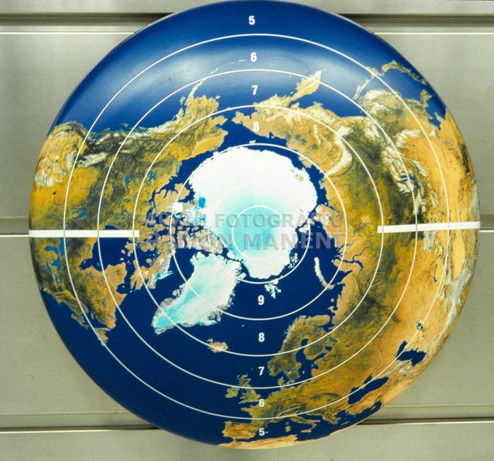 OBRA DE BENET ROSSELL A L´ESTACIÓ DE CANYELLES 2002