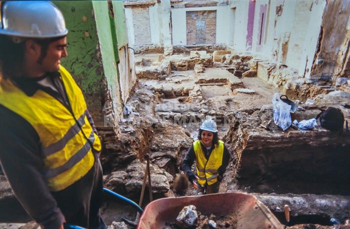 EXCAVACIONS DOMUS DE CAN CRUZATE MATARO