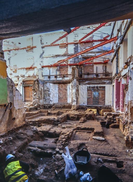 EXCAVACIONS DOMUS DE CAN CRUZATE MATARO