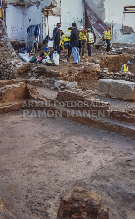 EXCAVACIONS DOMUS DE CAN CRUZATE MATARO