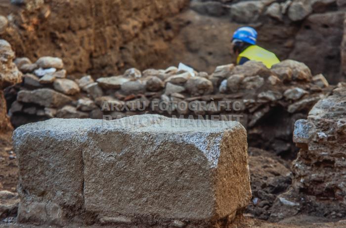 EXCAVACIONS DOMUS DE CAN CRUZATE MATARO