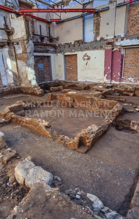 EXCAVACIONS DOMUS DE CAN CRUZATE MATARO