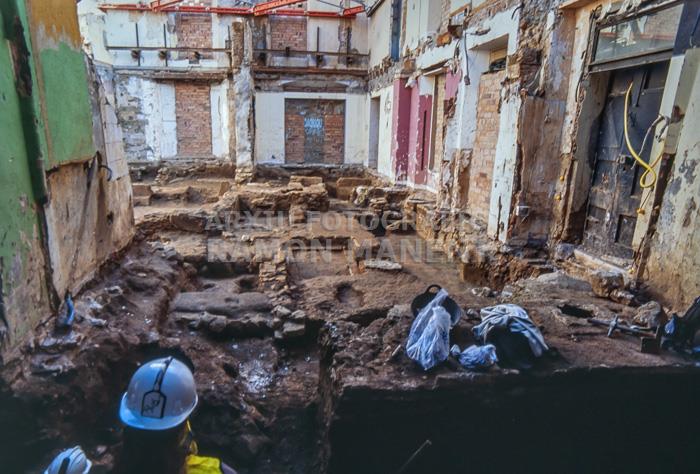 EXCAVACIONS DOMUS DE CAN CRUZATE MATARO