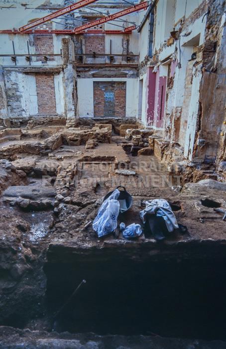 EXCAVACIONS DOMUS DE CAN CRUZATE MATARO