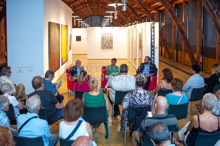 TAULA RODONA SOBRE LLEI DE BARRIS 
NAU GAUDI 
JOSE MONTILLA DAVID BOTE PILAR GONZALEZ-AGÀPITO