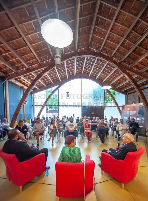 TAULA RODONA SOBRE LLEI DE BARRIS 
NAU GAUDI 
JOSE MONTILLA DAVID BOTE PILAR GONZALEZ-AGÀPITO