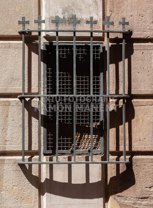 FAÇANA/PORTA CASA S XVIII C/SANT FRANCESC D´ASSIS