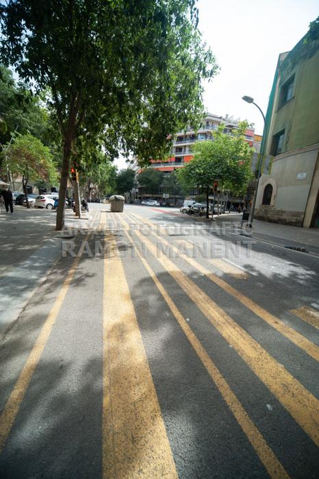 LA CIUTAT DESERTA 
CARRER CONSELL DE CENT