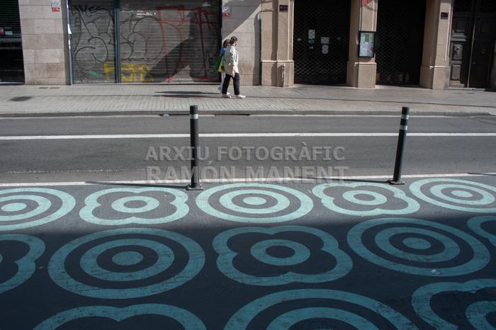 LA CIUTAT DESERTA 
CARRER PELAI